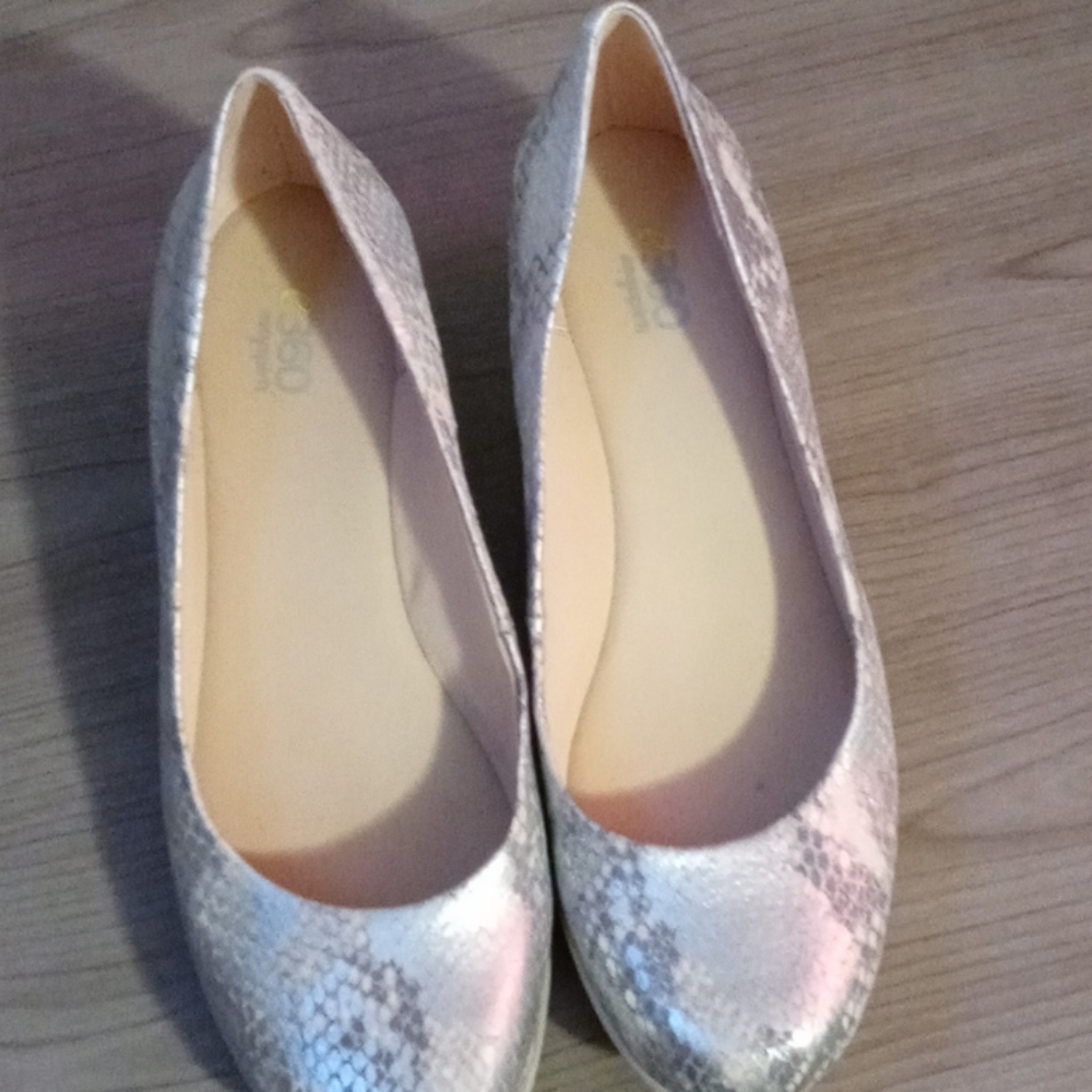 Pair of shoes